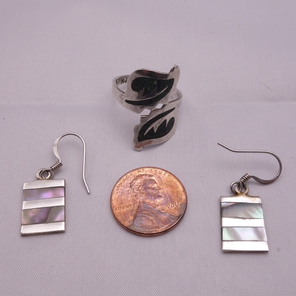 Vintange Mexican Sterling Silver Set - Picture 1 of 8